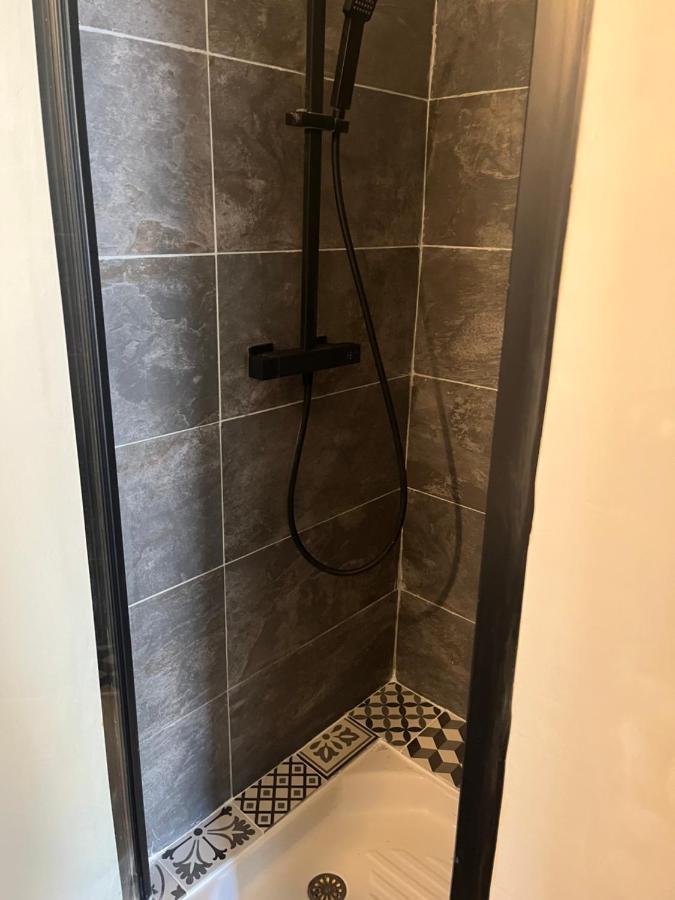 Le Nimois Apartment Ним Екстериор снимка